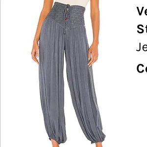 Jens pirate booty Venice corset genie pants size s